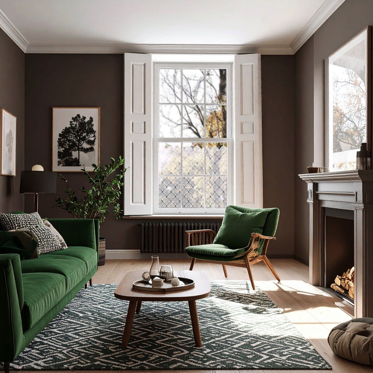 Chaplin Privacy Clear Window Border