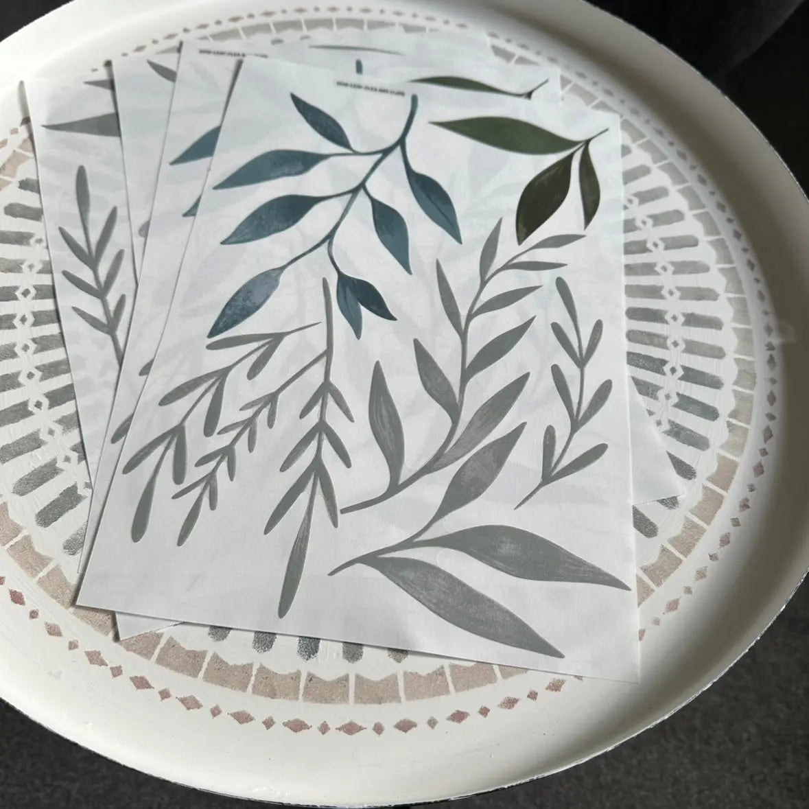 Green Leaves Wall Decals Set - Dizzy Duck Designs