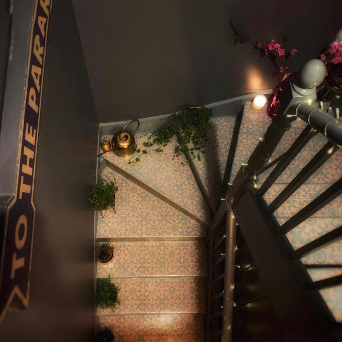 Cambridge Faux-Tile Stencil