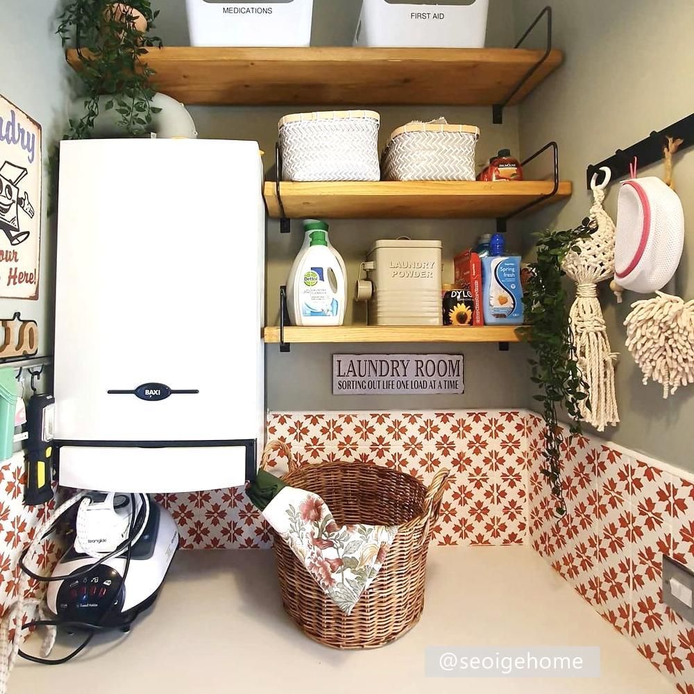 Armilla Tile Stencil - Dizzy Duck Designs