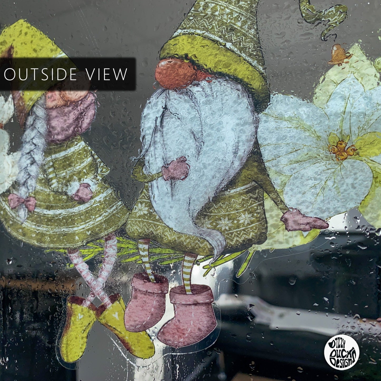 Girl & Boy Christmas Gnome Wreath - Green - Dizzy Duck Designs