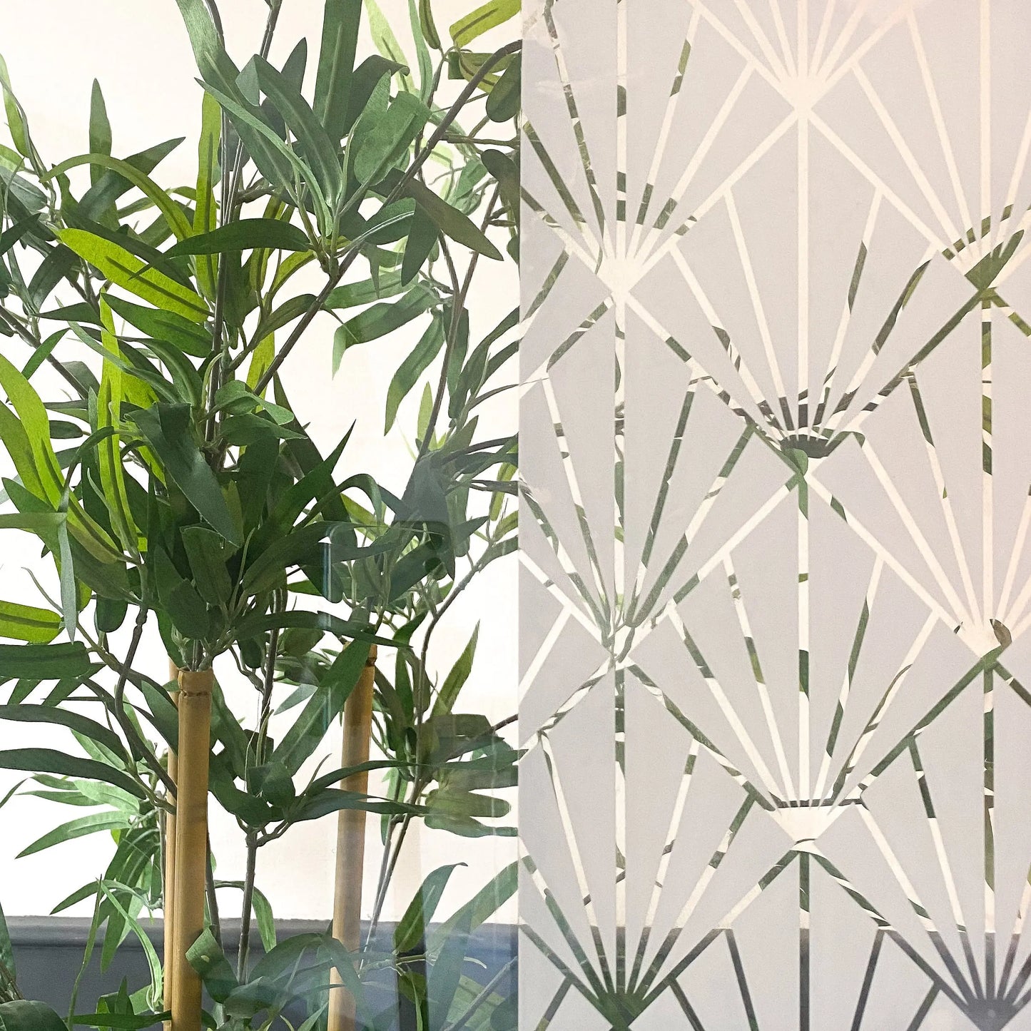 Horus Clear Window Privacy Border - Dizzy Duck Designs