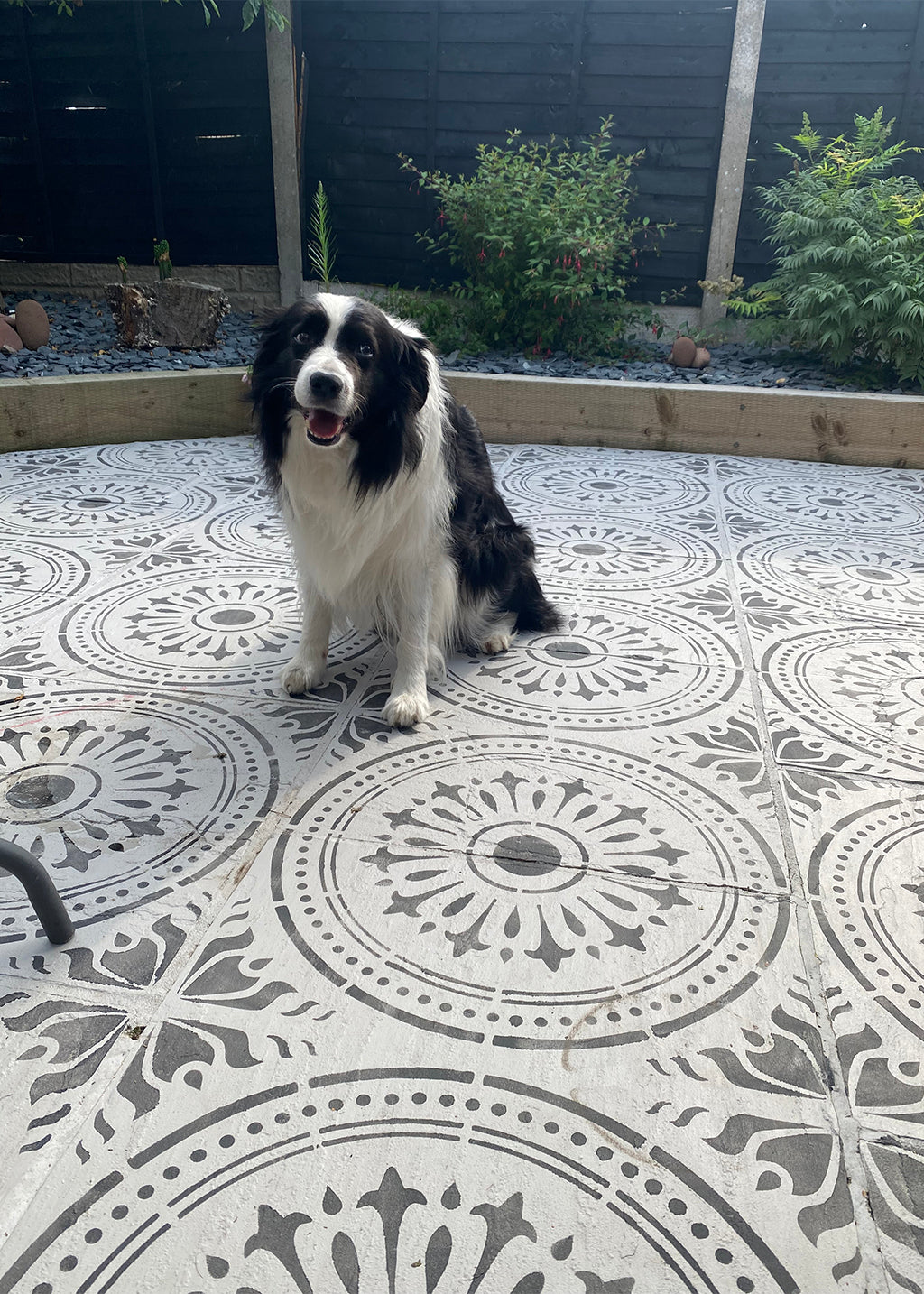 Patio Stencil for Affordable DIY Tile Effect 'Verona'