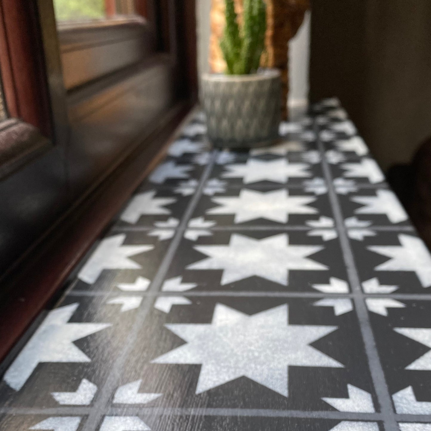 Kallat Faux-Tile Stencil