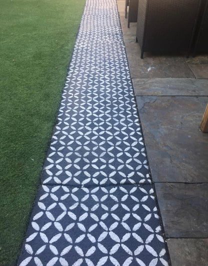 Tsunagi Patio Stencil - Square Slabs