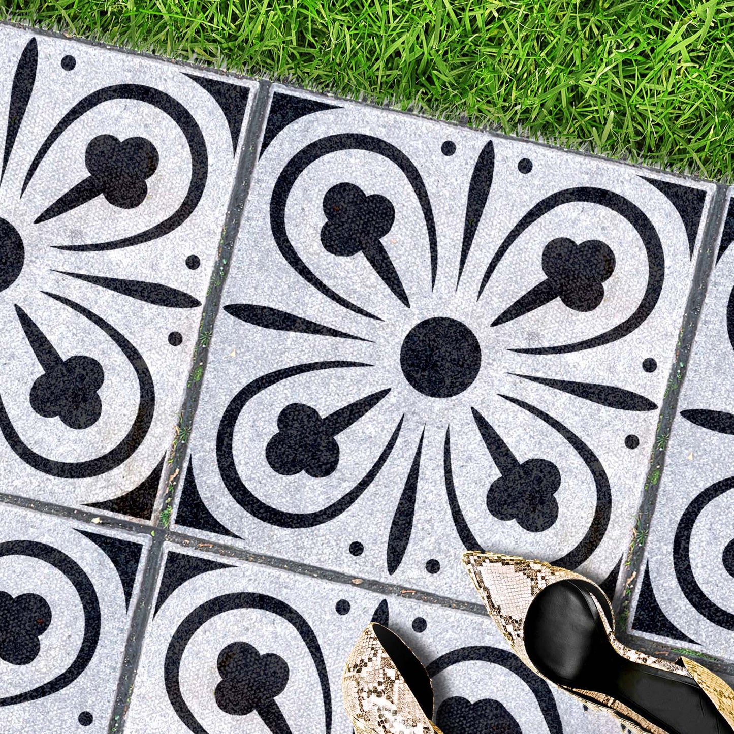 Patio Stencil for Affordable DIY Tile Effect 'York'