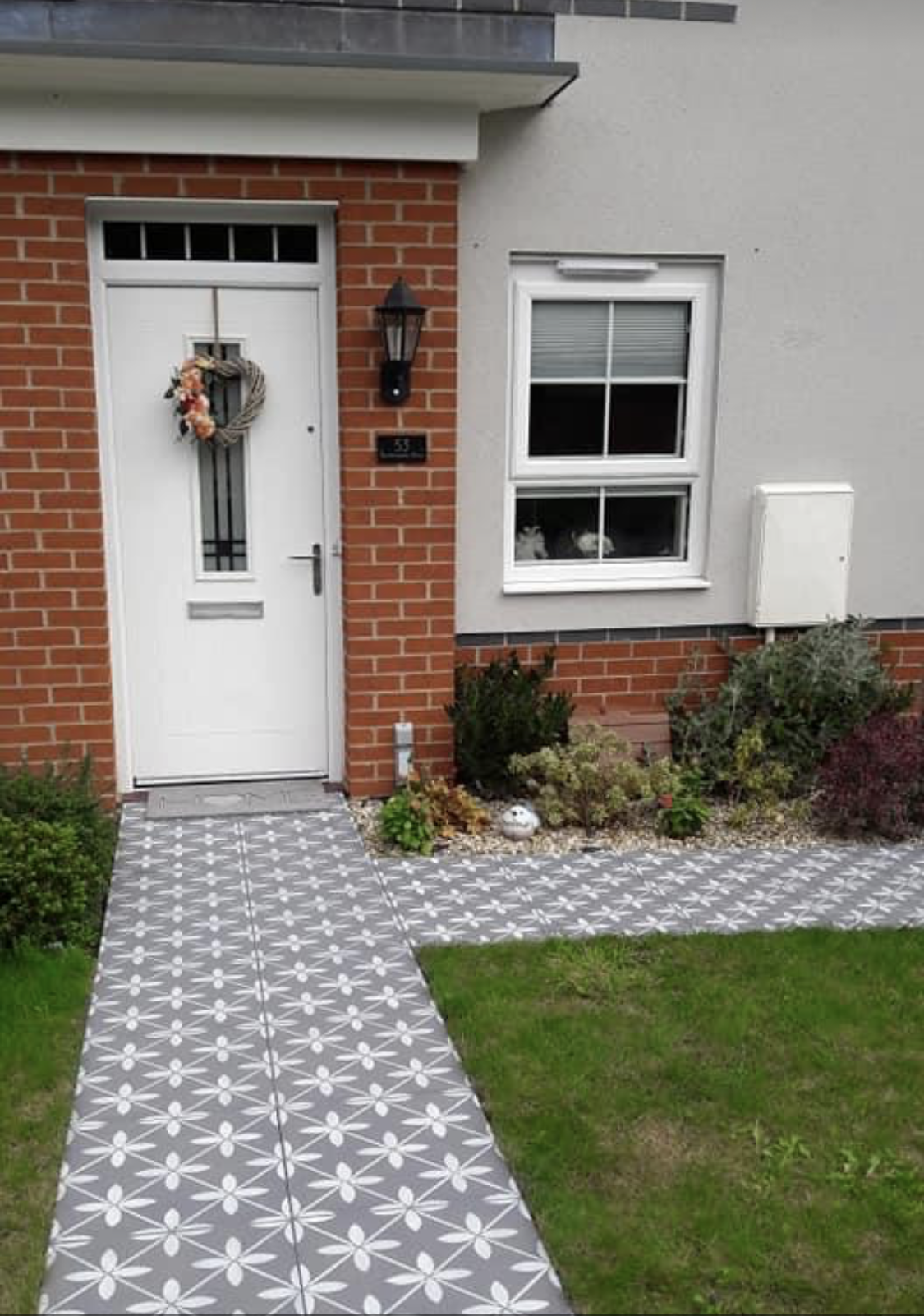 Patio Stencil for Easy DIY Garden Makeover 'Polensa'