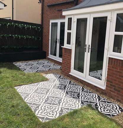 Turin Patio Stencil - Square Slabs