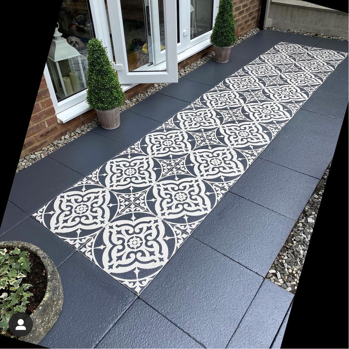 Turin Patio Stencil - Square Slabs