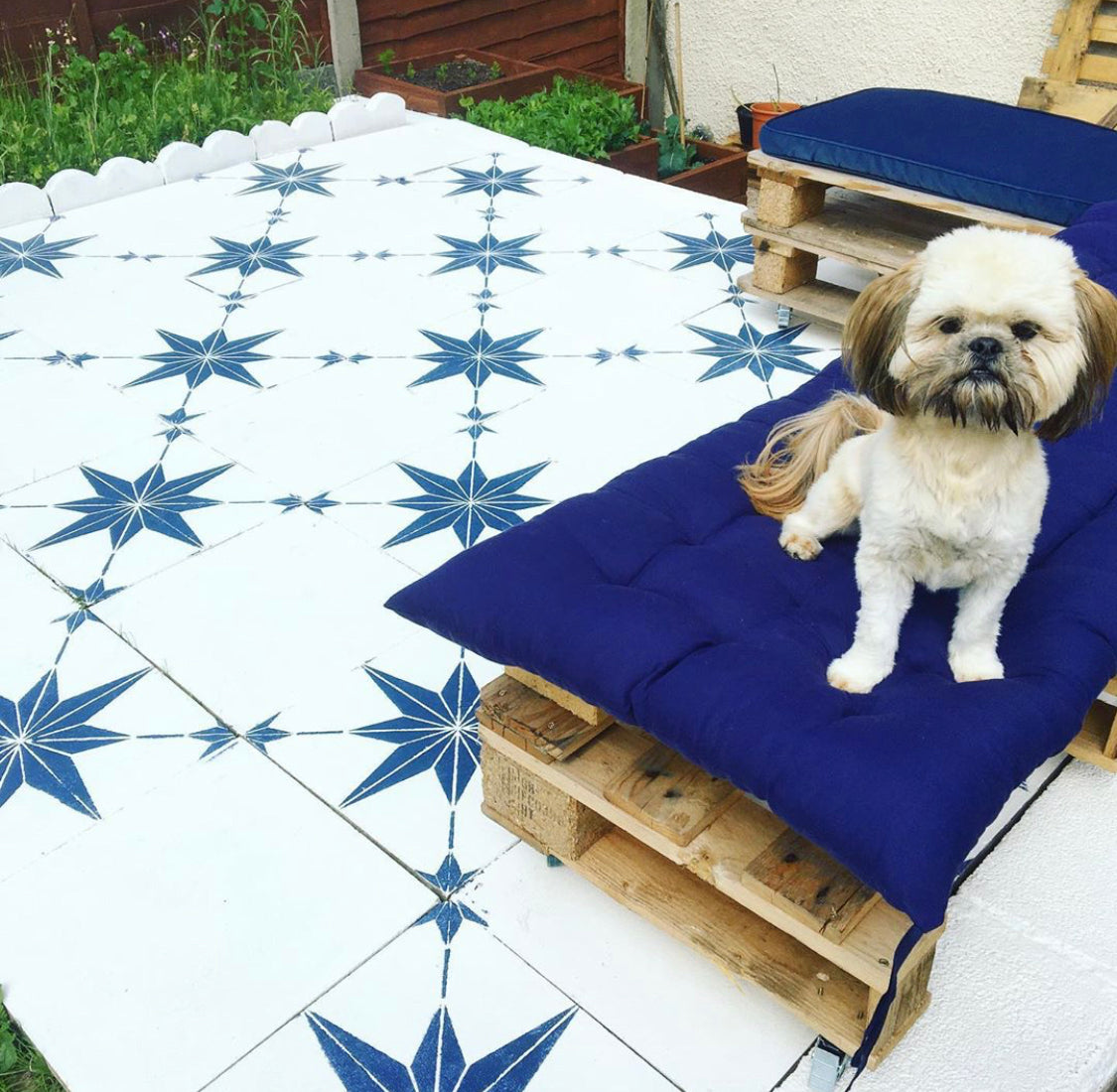 Patio Stencil for Easy DIY Concrete Makeovers 'Zarzis'
