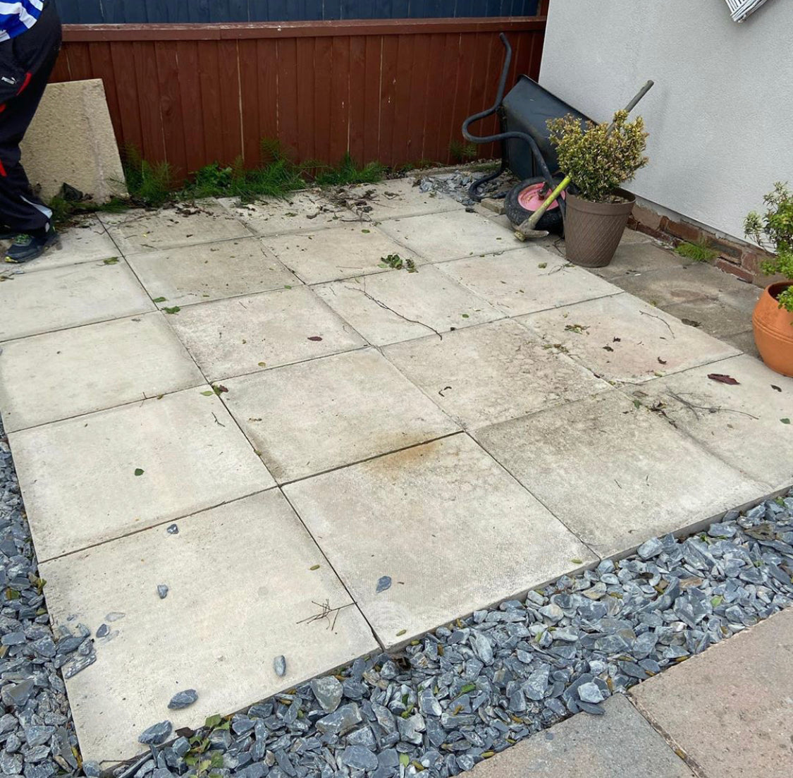 Tsunagi Patio Stencil - Square Slabs