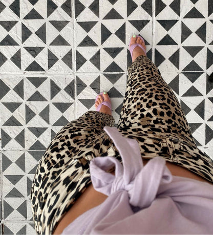 Geometric Patio Stencil for Decorative Outdoor Tile Patterns 'Samara'